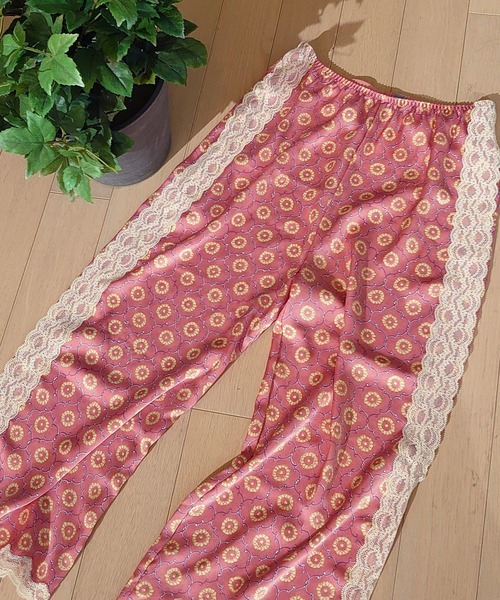 Chut！ INTIMATES（シュットインティメイツ）の「【MEGUMIコラボ】ロングパンツ+collaborate (C382)（ルームウェア/パジャマ・レディース・ブルー系その他/ピンク系その他・M/L）」の2枚目の写真