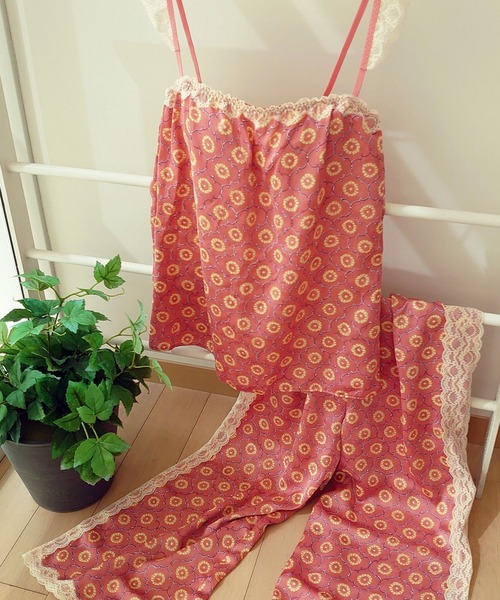 Chut！ INTIMATES（シュットインティメイツ）の「【MEGUMIコラボ】ロングパンツ+collaborate (C382)（ルームウェア/パジャマ・レディース・ブルー系その他/ピンク系その他・M/L）」の19枚目の写真
