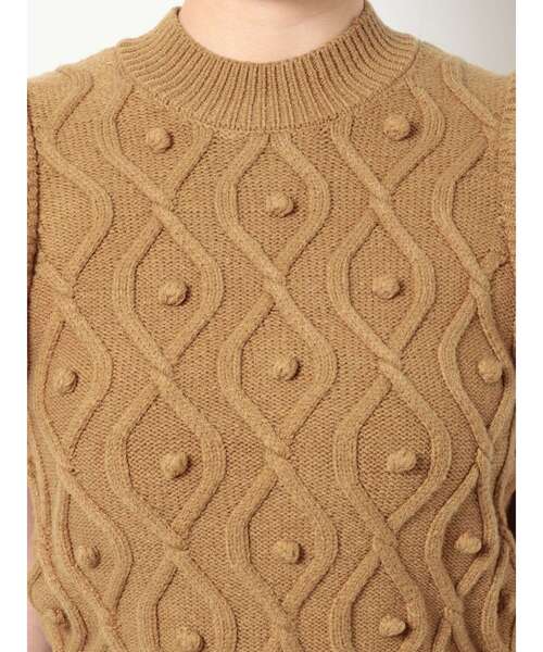 RESEXXY(リゼクシー)の「ラッフルケーブルニットトップス(ニット/セーター・レディース・アイボリー/ブラック/マスタード/グリーン・FREE)」の18枚目の写真