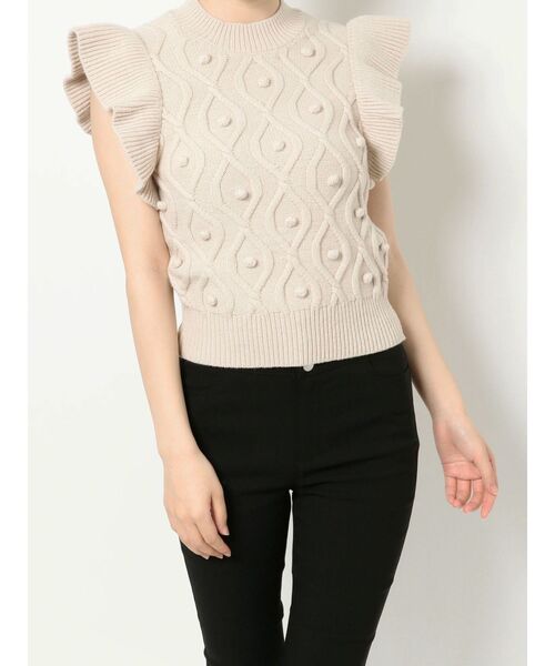 RESEXXY(リゼクシー)の「ラッフルケーブルニットトップス(ニット/セーター・レディース・アイボリー/ブラック/マスタード/グリーン・FREE)」の17枚目の写真