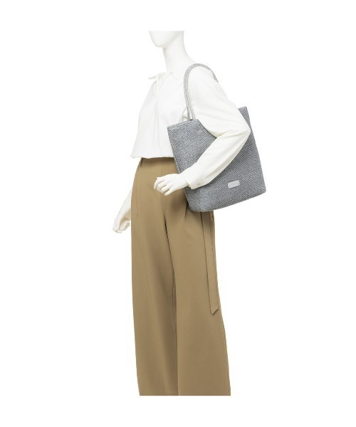 ANTEPRIMA/MISTO（アンテプリマミスト）の「ワイヤー ラフィア/ラージ/ショルダーバッグ/Ａ4バッグ（ショルダーバッグ・レディース・シルバー/ブラック/ナチュラル・ONE SIZE）」の11枚目の写真