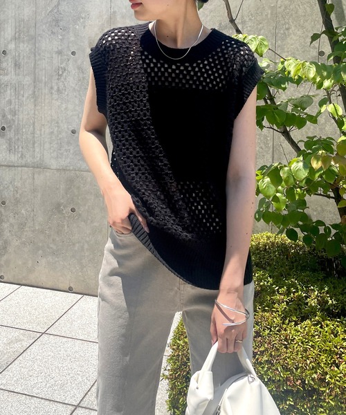 mystic（ミスティック）の「スクエアメッシュニットベスト（ベスト・レディース・ブラック/ベージュ/オフホワイト・FREE）」の19枚目の写真