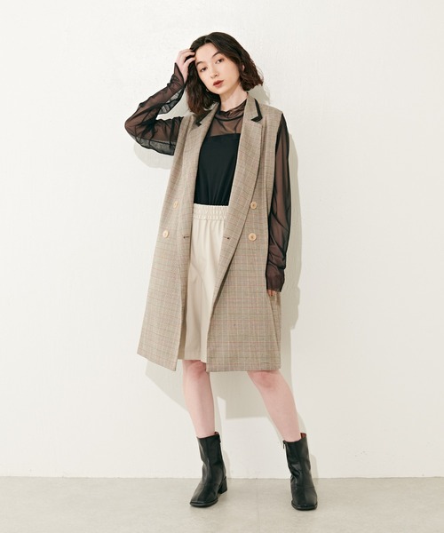 Lui's（ルイス）の「エコレザーハーフパンツ(セットアップ対応)（その他パンツ・レディース・ライトベージュ/ブラック・FREE）」の5枚目の写真