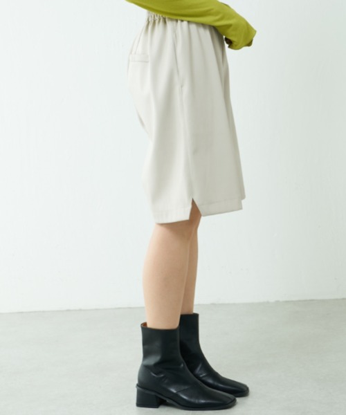 Lui's（ルイス）の「エコレザーハーフパンツ(セットアップ対応)（その他パンツ・レディース・ライトベージュ/ブラック・FREE）」の14枚目の写真