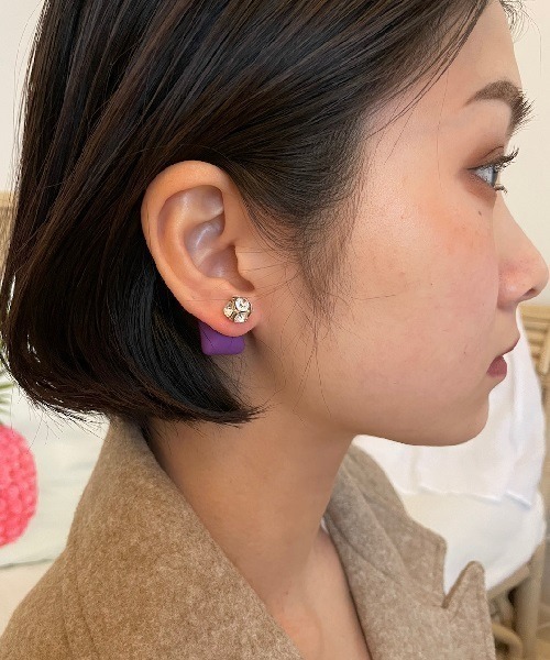 Ritomo De Ricco(リトモ・デ・リコ)の「SALE カラフルキューブピアス(ピアス(両耳用)・レディース・C/D/E/F/A/B・FREE/SMALL)」の10枚目の写真