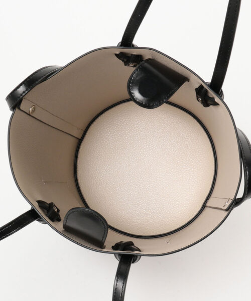 Ray BEAMS(レイビームス)の「YAHKI / ソフト ダブルフェイス トートバッグ(トートバッグ・レディース・ブラック・ONE SIZE)」の8枚目の写真