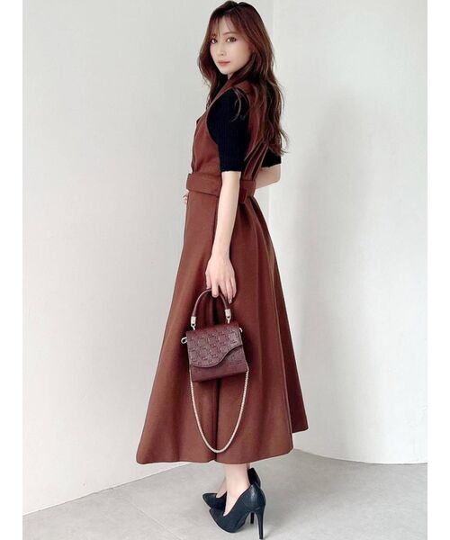 RESEXXY（リゼクシー）の「ビッグカラーロングベスト（トレンチコート・レディース・ブラック/ブラウン/グリーン・FREE）」の5枚目の写真