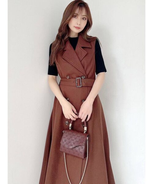 RESEXXY（リゼクシー）の「ビッグカラーロングベスト（トレンチコート・レディース・ブラック/ブラウン/グリーン・FREE）」の7枚目の写真