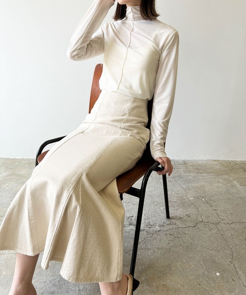 LIAN（リアン）の「シアーハイネックトップス（Tシャツ/カットソー・レディース・ブラウン/ブラック/アイボリー/グリーン/オレンジ/パープル/スカイブルー・FREE）」の14枚目の写真