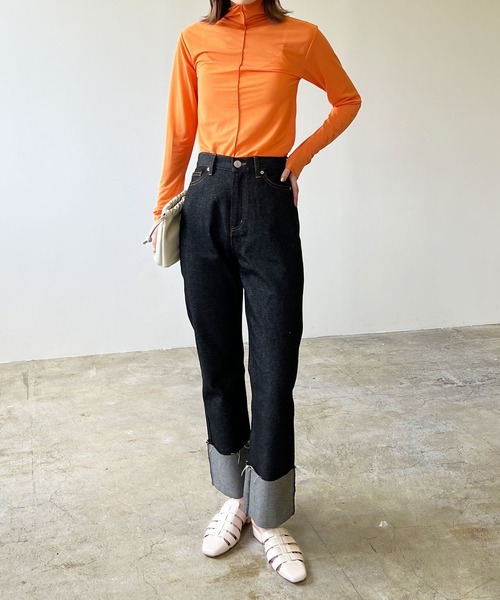 LIAN（リアン）の「シアーハイネックトップス（Tシャツ/カットソー・レディース・ブラウン/ブラック/アイボリー/グリーン/オレンジ/パープル/スカイブルー・FREE）」の19枚目の写真