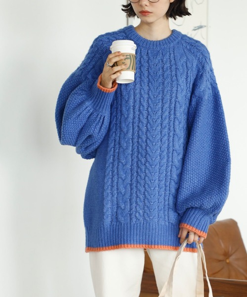 GeeRA(ジーラ)の「ケーブル編ドルマンボリュームニット(ニット/セーター・レディース・アイボリー/パープル・MEDIUM/LARGE)」の14枚目の写真