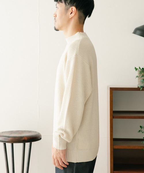 ITEMS URBANRESEARCH（アイテムズ アーバンリサーチ）の「マシンウォッシャブル ハイネック畦ニット（ニット/セーター・メンズ・ネイビー/グレー/オフホワイト/グリーン・MEDIUM/LARGE）」の16枚目の写真