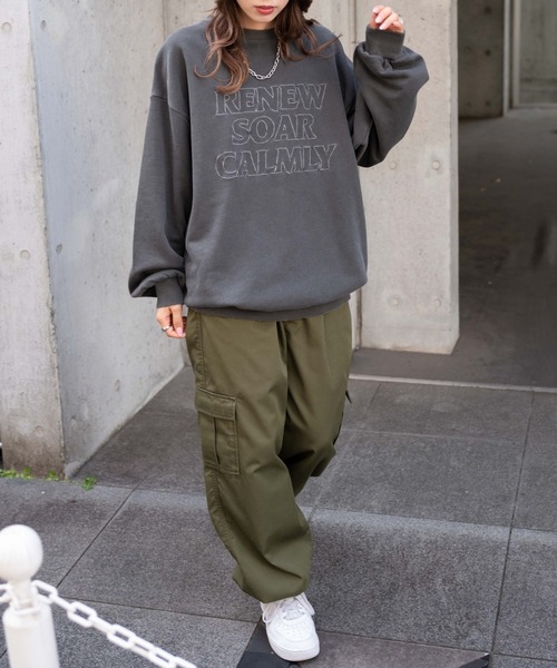 WEGO(ウィゴー)の「WEGO/ロゴ刺繍ピグメントBIGプルオーバー(スウェット・レディース・ライトパープル/スミクロ・FREE)」の12枚目の写真