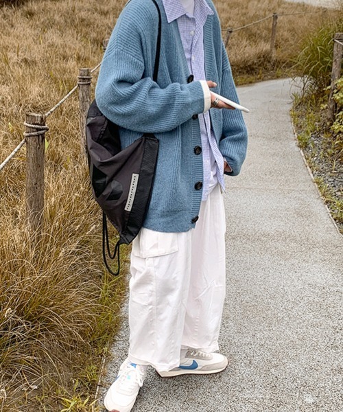 NOWLE（ノウル）の「【NOWLE】シンプルライン柄 Vネック ニット カーディガン（カーディガン/ボレロ・メンズ・ネイビー/グレー/ブラック/ブルー・MEDIUM/LARGE/X-LARGE/XX-LARGE）」の17枚目の写真