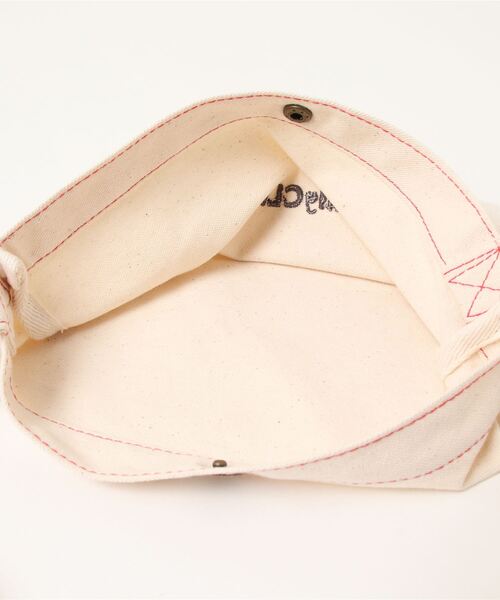 studio CLIP（スタディオクリップ）の「【daily CLIP】キャンバスロゴサコッシュバッグ（ボディバッグ/ウエストポーチ・レディース・ナチュラル・FREE）」の4枚目の写真