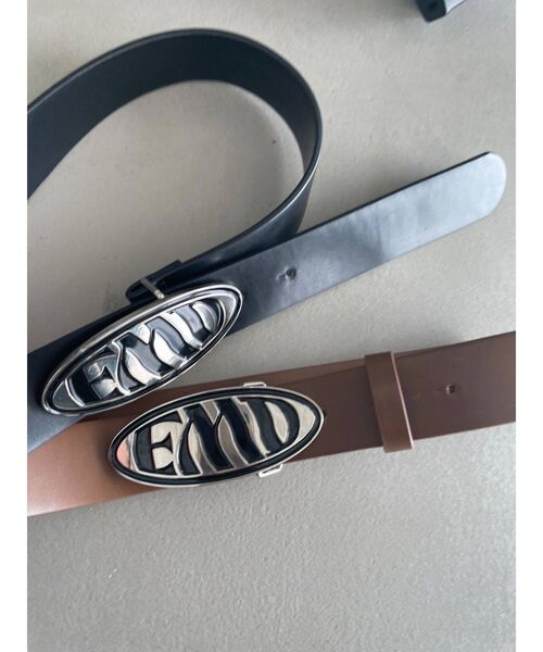EMODA(エモダ)の「オーバルバックルロゴベルト(ベルト・レディース・ブラック/ブラウン・FREE)」の4枚目の写真