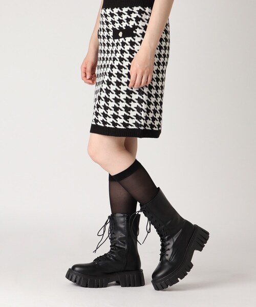 cs T&P(シーエスティーアンドピー)の「レースアップ厚底ブーツ(ブーツ・レディース・ブラック・LL/S/M/L)」の14枚目の写真