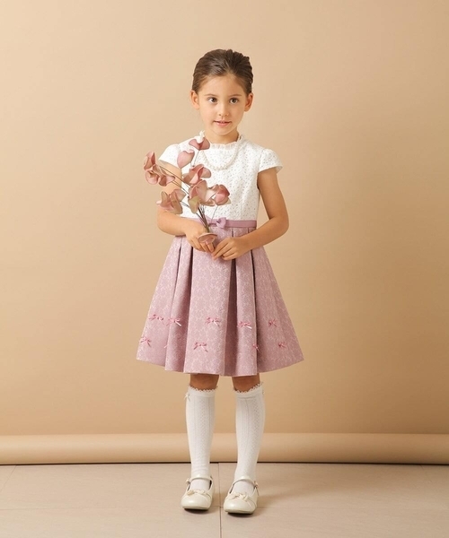 a.v.v（アーヴェヴェ）の「[KIDS]リボンバレエシューズ[WEB限定サイズ]（パンプス・キッズ・アイボリー/ブラック・195/20/19/18/185）」の21枚目の写真