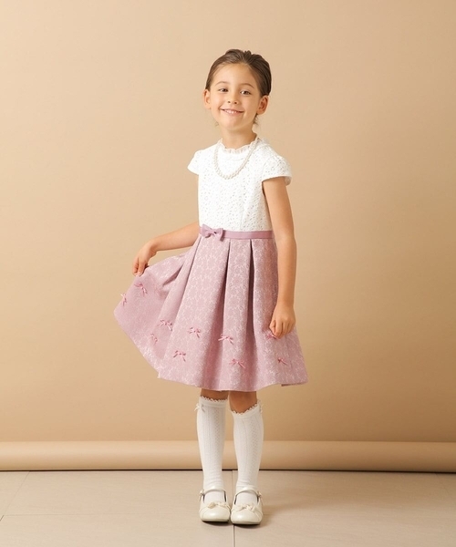 a.v.v（アーヴェヴェ）の「[KIDS]リボンバレエシューズ[WEB限定サイズ]（パンプス・キッズ・アイボリー/ブラック・195/20/19/18/185）」の15枚目の写真