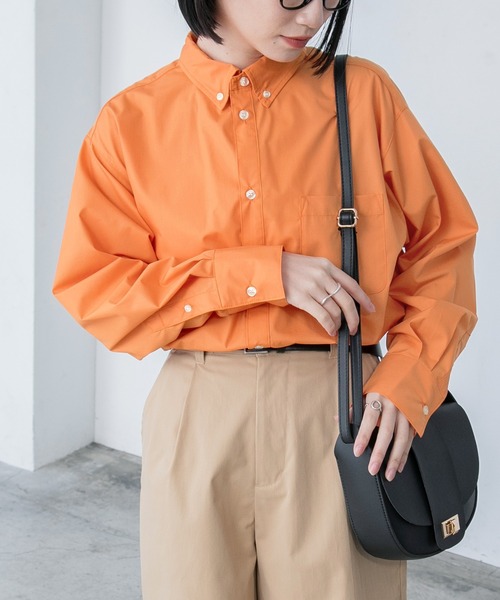 BONLECILL(ボンルシール)の「ビッグシルエット アソートワンポイント刺繍ボタンダウンシャツ(シャツ/ブラウス・レディース・ブルー系/オレンジ/ベージュ系/カーキ/ライトグリーン系/ネイビー系/ブルー/オフホワイト/ネイビー系2/ブラック系・FREE)」の20枚目の写真