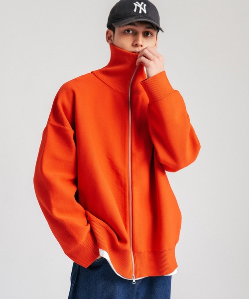Ressaca(レサーカ)の「オーバーサイズ フルジップアップ ドライバーズニットカーディガン(ニット/セーター・メンズ・ブルー/グレー/オフホワイト/ブラック/オレンジ・M/L)」の5枚目の写真