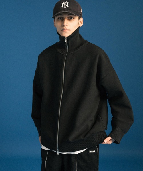 Ressaca(レサーカ)の「オーバーサイズ フルジップアップ ドライバーズニットカーディガン(ニット/セーター・メンズ・ブルー/グレー/オフホワイト/ブラック/オレンジ・M/L)」の2枚目の写真