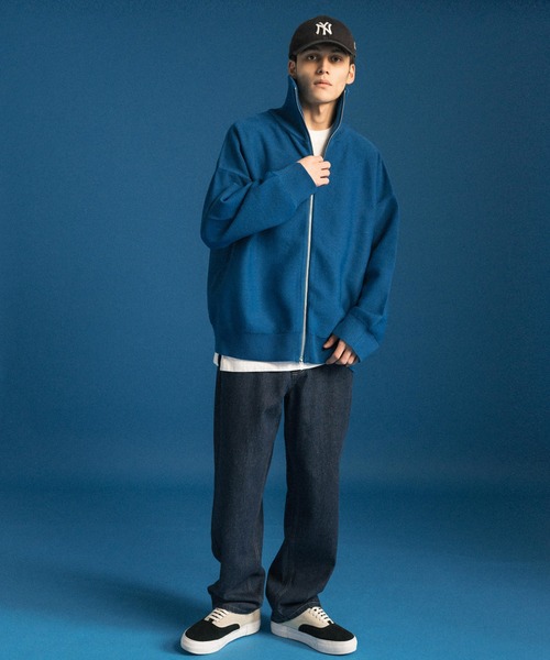 Ressaca(レサーカ)の「オーバーサイズ フルジップアップ ドライバーズニットカーディガン(ニット/セーター・メンズ・ブルー/グレー/オフホワイト/ブラック/オレンジ・M/L)」の6枚目の写真