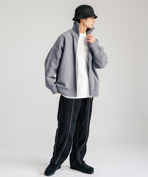 Ressaca(レサーカ)の「オーバーサイズ フルジップアップ ドライバーズニットカーディガン(ニット/セーター・メンズ・ブルー/グレー/オフホワイト/ブラック/オレンジ・M/L)」の12枚目の写真