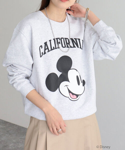fredy emue(フレディエミュ)の「【別注】MICKEY裏毛プルオーバースウェット(スウェット・レディース・グレー/ネイビー・M)」の11枚目の写真
