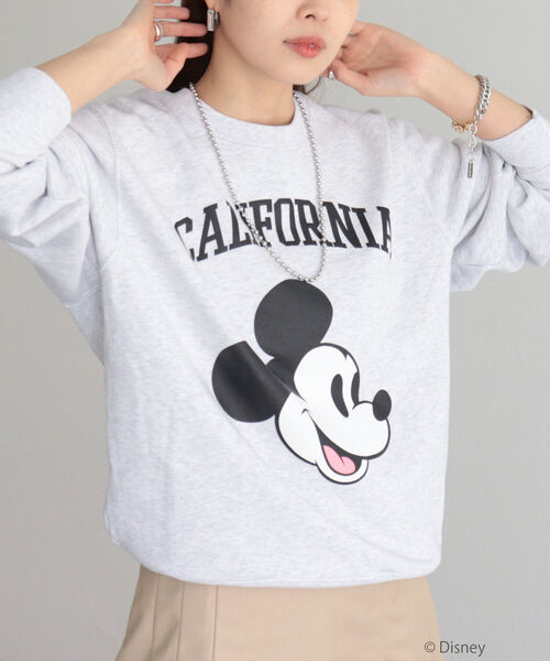 fredy emue(フレディエミュ)の「【別注】MICKEY裏毛プルオーバースウェット(スウェット・レディース・グレー/ネイビー・M)」の12枚目の写真