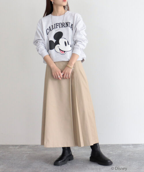 fredy emue(フレディエミュ)の「【別注】MICKEY裏毛プルオーバースウェット(スウェット・レディース・グレー/ネイビー・M)」の18枚目の写真