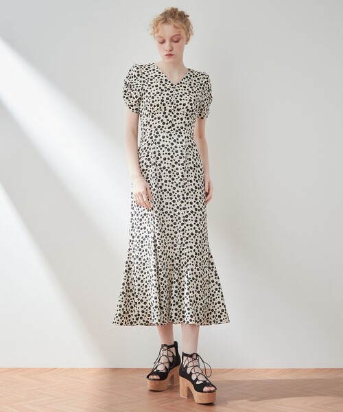 DEICY（デイシー）の「メニ―チェリーマーメイドワンピース（ワンピース