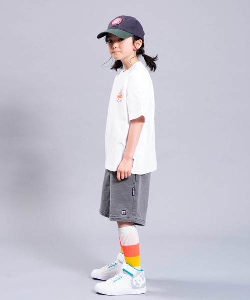 DC(ディーシー)の「【ムラサキスポーツ別注】DC/ディーシー キッズ Tシャツ YST231532(Tシャツ/カットソー・キッズ・ホワイト/ブラック・130cm/150cm/120cm/140cm/160cm)」の5枚目の写真