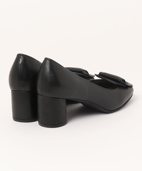 MACKINTOSH PHILOSOPHY（ﾏｯｷﾝﾄｯｼｭ ﾌｨﾛｿﾌｨｰ）の「バックルモチーフスクエアトゥパンプス（パンプス・レディース・ブラック/キャメル・24.5cm/22.5cm/23.0cm/23.5cm/24.0cm）」の4枚目の写真