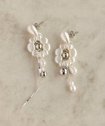 パールフラワーピアス/prince