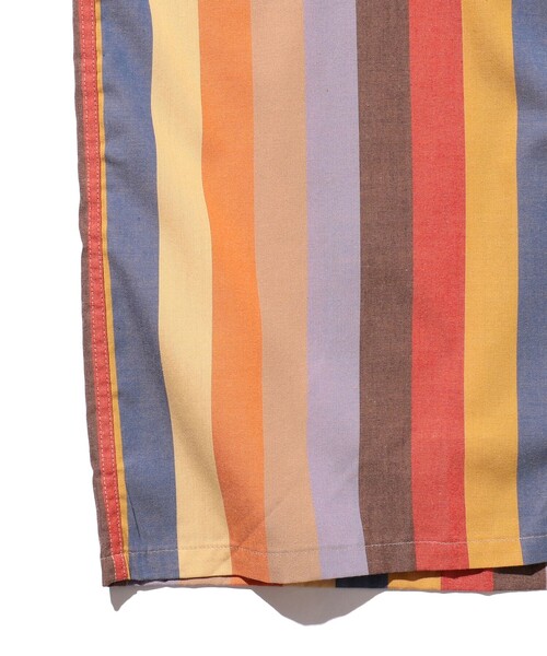 BEAMS PLUS（ビームスプラス）の「BEAMS PLUS / ポリエステル コットン マルチストライプ ショートスリーブ イタリアンカラー シャツ（シャツ/ブラウス・メンズ・ベージュ/オレンジ・XL/L/M/S）」の17枚目の写真