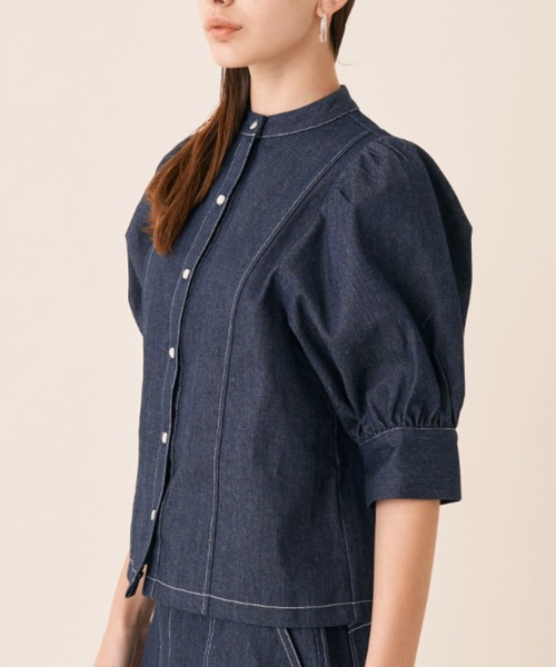 Solace（ソレイス）の「ツイルデニムパワショルブラウス（シャツ/ブラウス・レディース・ホワイト/ネイビー・FREE）」の12枚目の写真