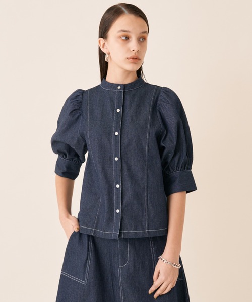 Solace（ソレイス）の「ツイルデニムパワショルブラウス（シャツ/ブラウス・レディース・ホワイト/ネイビー・FREE）」の9枚目の写真