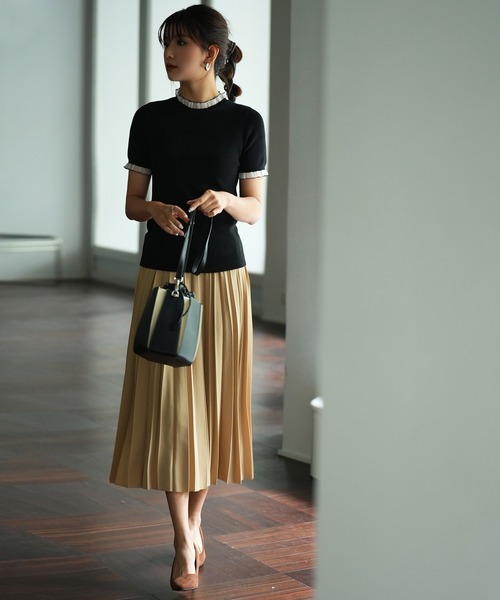 【Rene】フリル襟黒半袖ニットセーター新品 2WAYフリル襟付きニット – BLUE ONLINE