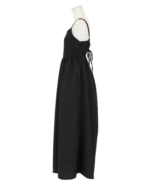 PUNYUS（プニュズ）の「バックオープンキャミワンピース（ワンピース・レディース・アイボリー/ブラック・1/2/3/4）」の12枚目の写真