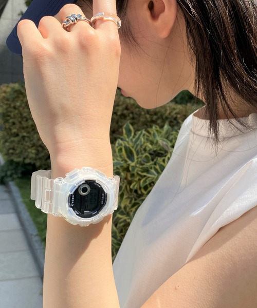 Three Four Time(スリーフォータイム)の「5気圧防水 クリアベルトデジタルウォッチ / 時計(アナログ腕時計・レディース・ベージュ/ホワイト・FREE)」の19枚目の写真