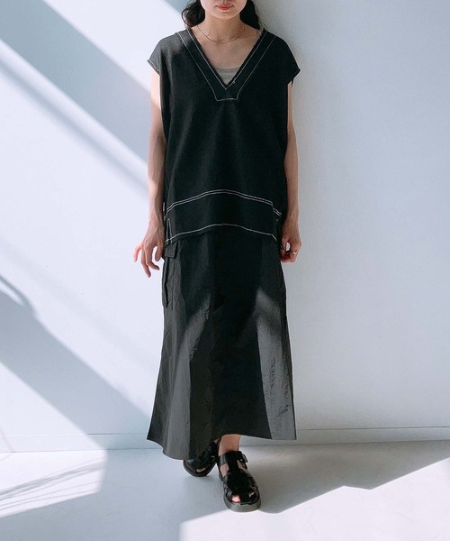 AS KNOW AS plus(アズノゥアズプラス)の「〇リネンライク ステッチVネックベスト(ベスト・レディース・アイボリー/ブラック/ブラウン・FREE)」の21枚目の写真