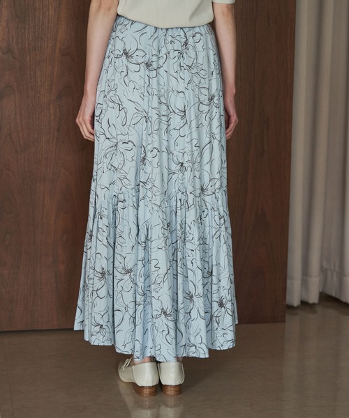 ROPE' PICNIC(ロペピクニック)の「【emur/エミュール】セットアップ対応/アートフラワー柄スカート(スカート・レディース・ブラック/サックスブルー・38)」の19枚目の写真