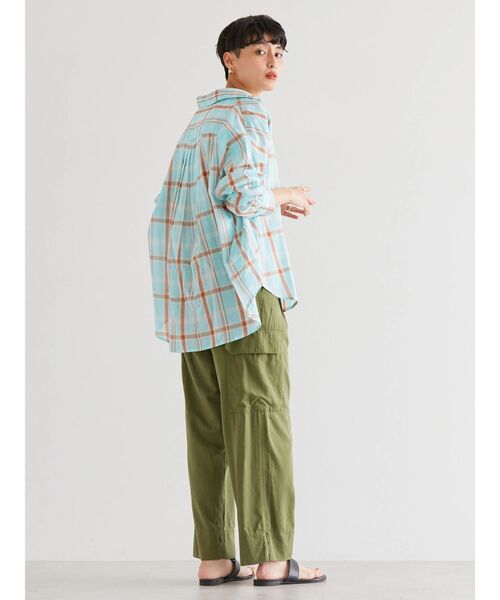 AMERICAN HOLIC（アメリカンホリック）の「インドコットンマドラスチェックシャツ（シャツ/ブラウス・レディース・サックスブルー/ライトベージュ/ネイビー/ピンク・L/M）」の20枚目の写真