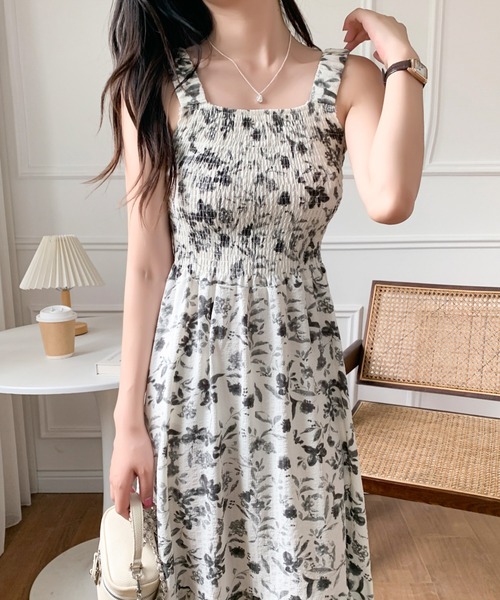 セール】ノースリーブ 花柄シャーリングロングキャミワンピース