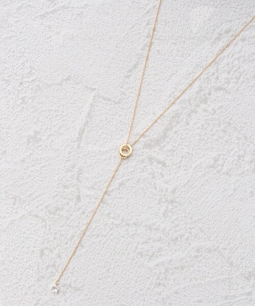 grove（グローブ）の「◆プチビジューリングY字ネックレス（ネックレス・レディース・ピンクゴールド/ゴールド/シルバー・00）」の2枚目の写真