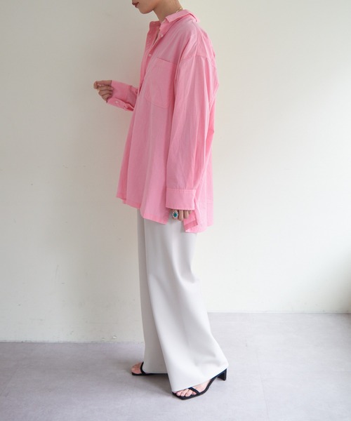 SHENERY(シーナリー)の「コットンベーシックオーバーシャツ(シャツ/ブラウス・レディース・ピンク/オフホワイト・FREE)」の22枚目の写真