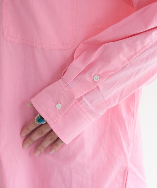 SHENERY(シーナリー)の「コットンベーシックオーバーシャツ(シャツ/ブラウス・レディース・ピンク/オフホワイト・FREE)」の20枚目の写真