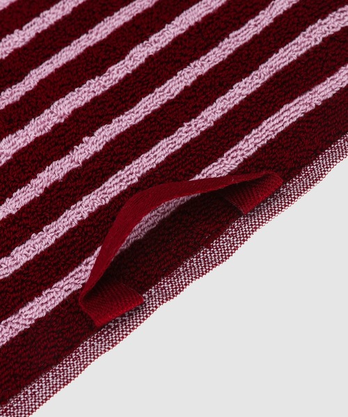 TEKLA（テクラ）の「Terry Towel - Striped - 30x30（ハンカチ/ハンドタオル・レディース・レッド系その他/ブラック×ブルー/ホワイト×ブルー/ブルー系その他2/ホワイト×ネイビー/ホワイト×ブラウン/ホワイト系その他/ホワイト×グリーン/ホワイト系その他2/ブラック×グリーン/ブルー系その他/ホワイト系その他3/グリーン系その他/ピンク系その他/ブラック系その他・30）」の16枚目の写真