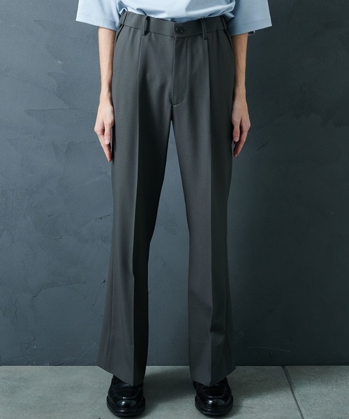 STUDIOUS（ステュディオス）の「【PUBLIC TOKYO/パブリックトウキョウ】エバークリースGRクロスフレアスラックス（スラックス・メンズ・グレー/ブラック/ダークグレー・2/1/3）」の16枚目の写真